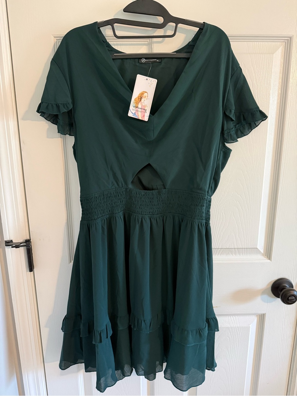 Women’s Deep Green V-Neck Tiered Mini Dress